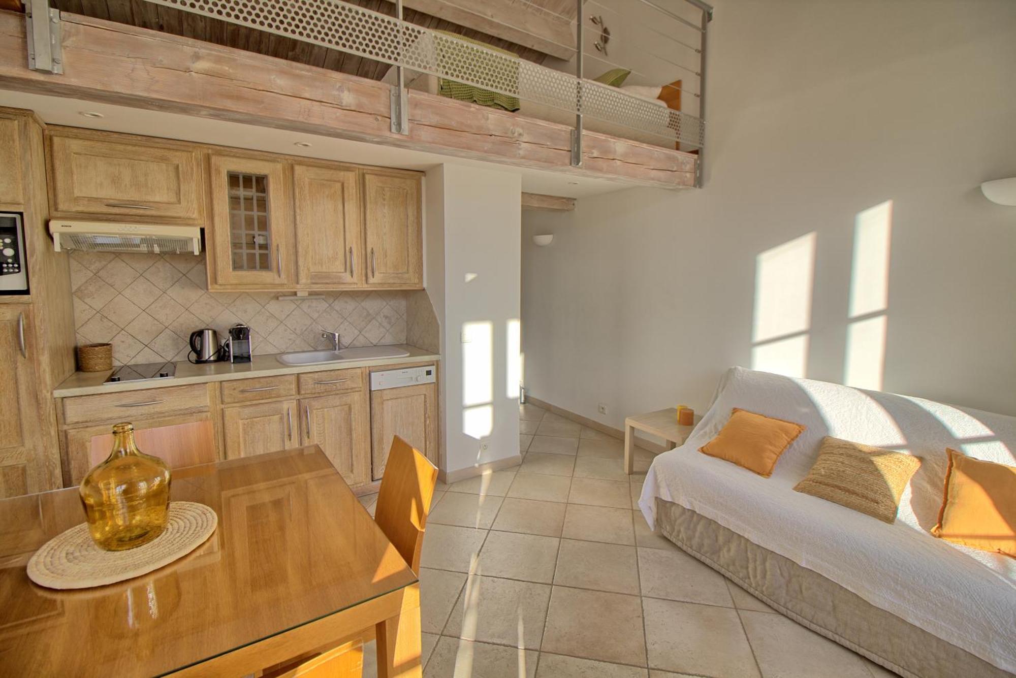 La Bastide Du Soleil Daire Cannes Oda fotoğraf